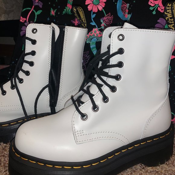 dr martens white platform